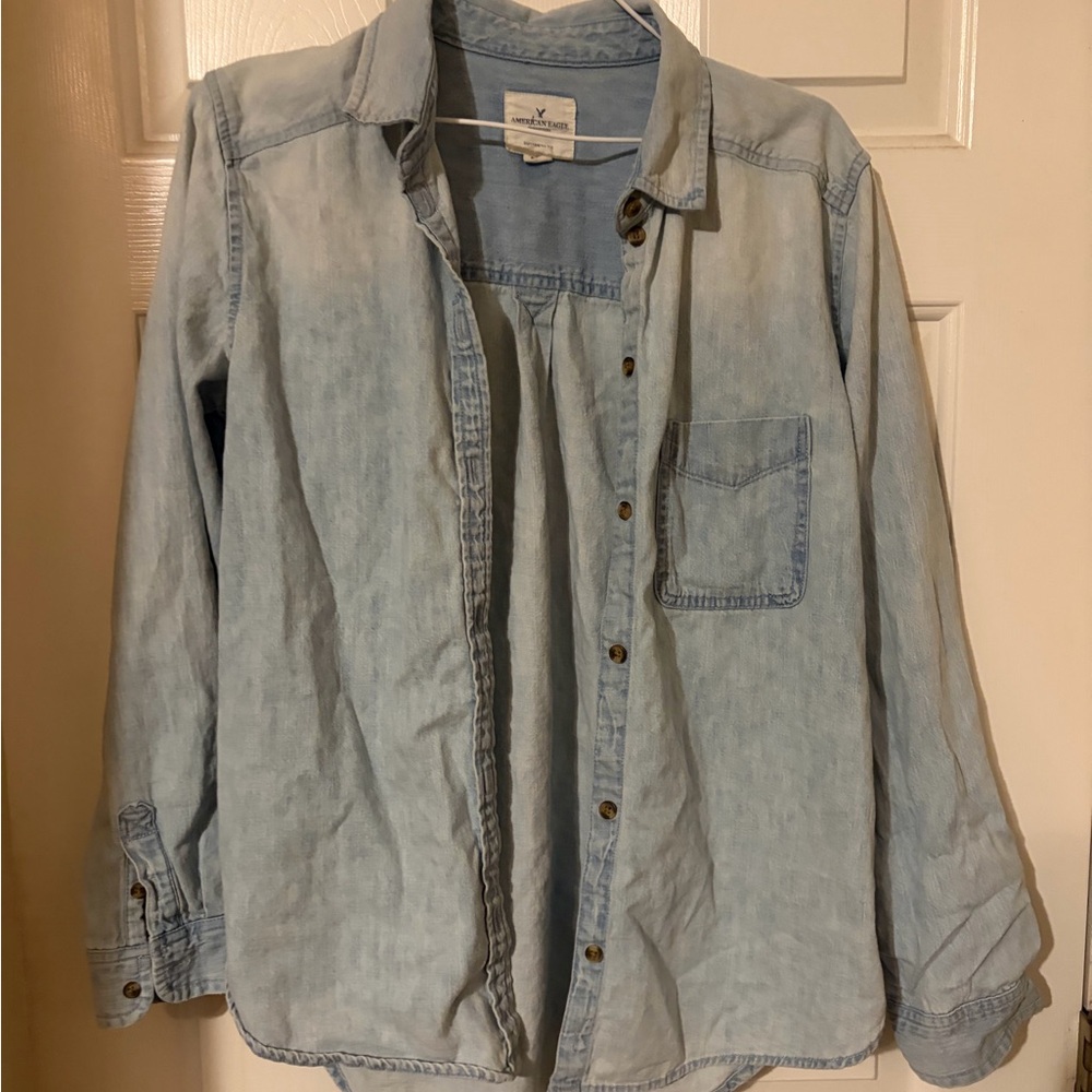 American Eagle Outfitters Light Blue Button Down Shirt